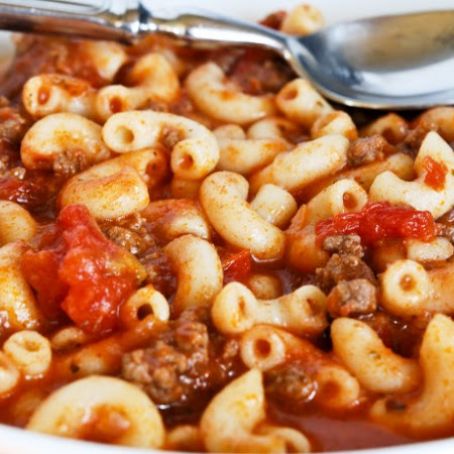 AMERICAN GOULASH