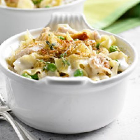 Garlic Parmesan Chicken and Noodles