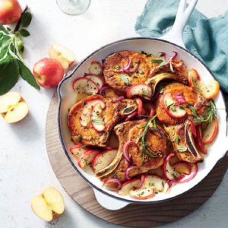 Skillet Apple Pork Chops