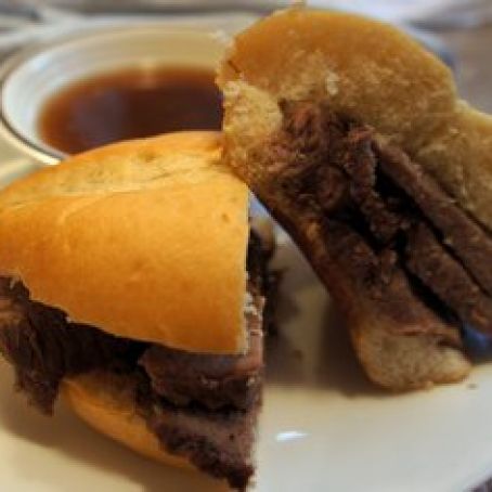 Crockpot French Dip Sandwich Recipe