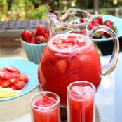 Strawberry lemonade