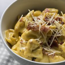 Creamy Tortellini Mac And Cheese