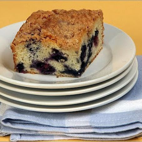 Blueberry Cake with streusel topping