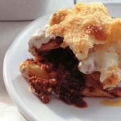 Beef and macaroni pie (Pastitsio)