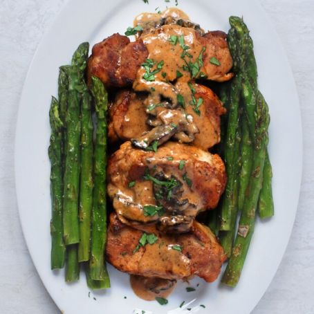 Instant Pot Smothered Pork Chops