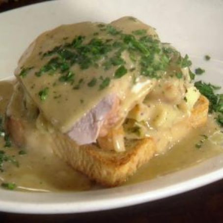 Diner-Style Hot Turkey Sandwiches