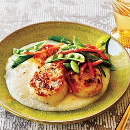 Seared Scallops with Cauliflower Puree