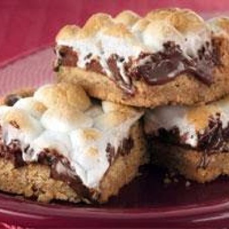 Warm Toasted Marshmallow S'more Bars