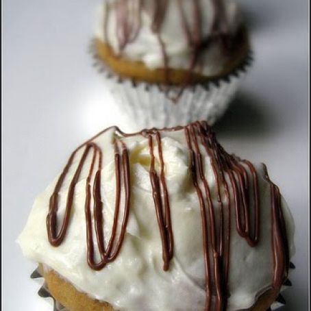 Peanut Butter  Banana Cupcakes with Marshmallow Cream Cheese Frosting
