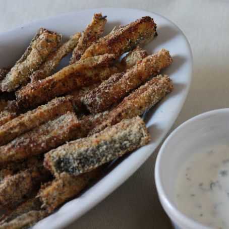 Baked Zucchini Fries With Yogurt Dressing
