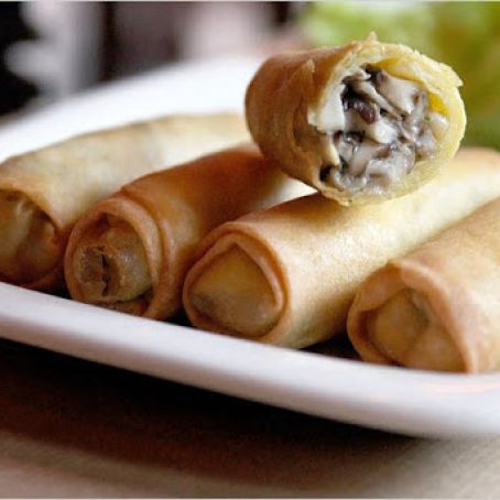 MUSHROOM SPRING ROLLS in LETTUCE CUPS