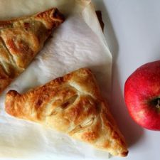 Vegan Apple Turnovers