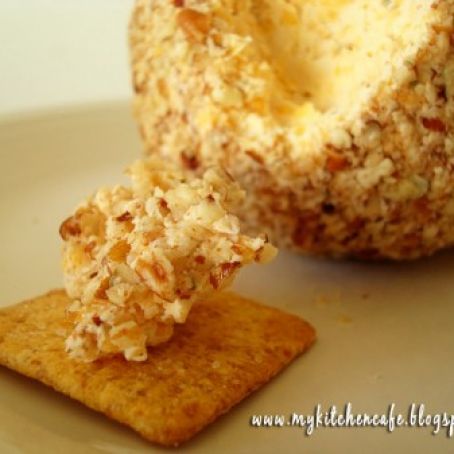 The Best Cheeseball