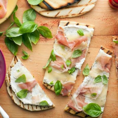 Piadini (Italian flatbread)