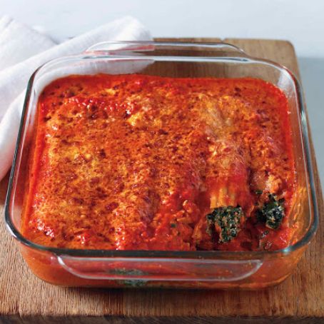 Spinach Manicotti in Creamy Tomato Sauce