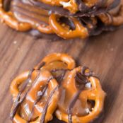 salted caramel pretzel snaps