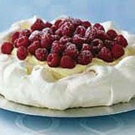 Creamy Vanilla-Raspberry Pavlova
