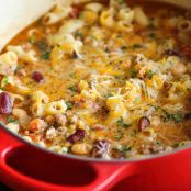 ONE POT CHILI MAC AND CHEESE