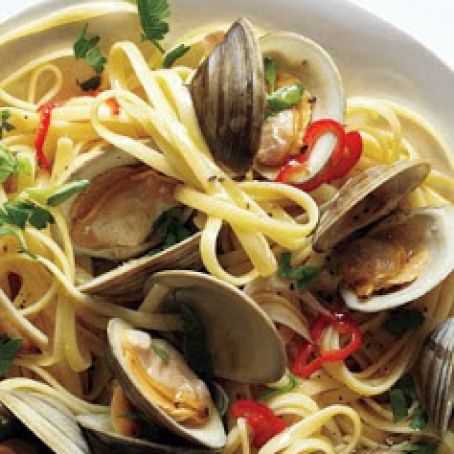 Spicy Linguine with Clams