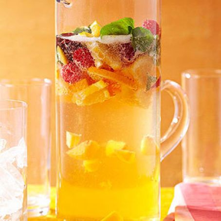 Sparkling Golden Sangria