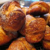 Buttermilk Pretzel Rolls