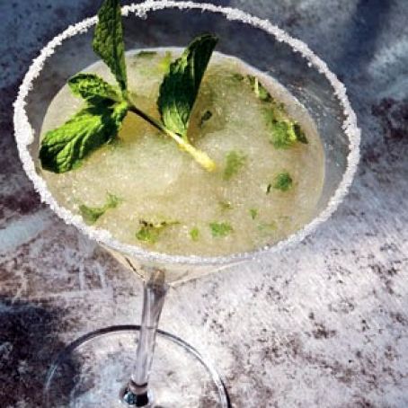 Blended Golden Mojito