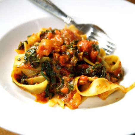 Pasta with Spinach Sauce
