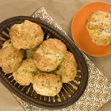Bacon, Cheddar and Chive Biscuits*