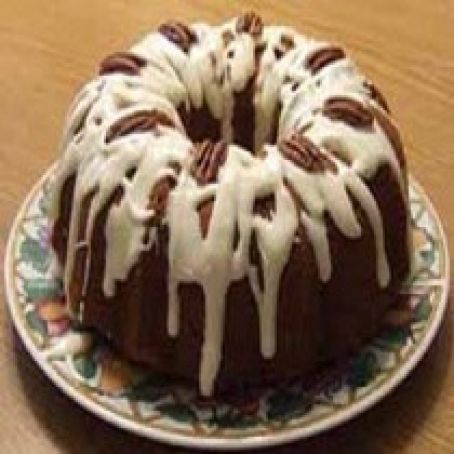APPLE BUNDT CAKE