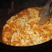CROCK POT BUFFALO RANCH PULLED CHICKEN