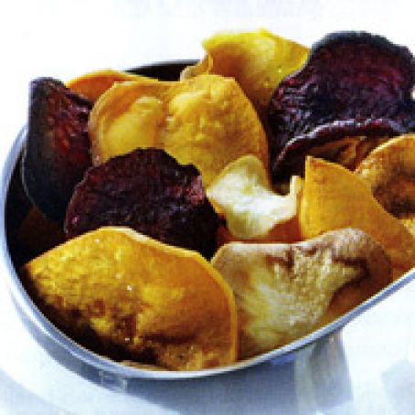 Vegetable Chips & Creamy Green Salsa