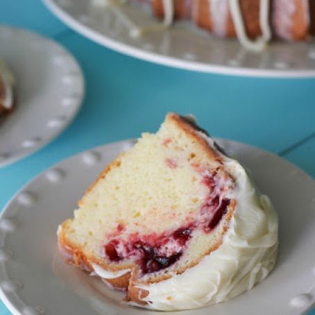 WHITE CHOCOLATE RASPBERRY BUNDT CAKE