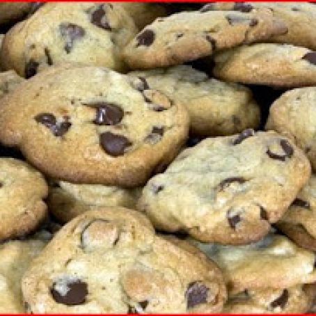 Best Big and Fat and  Chewy Chocolate Chip Cookie