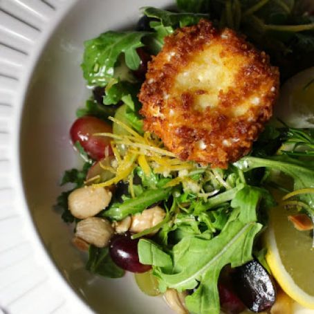 Chèvre Chaud Salad w/ Limoncello Dressing