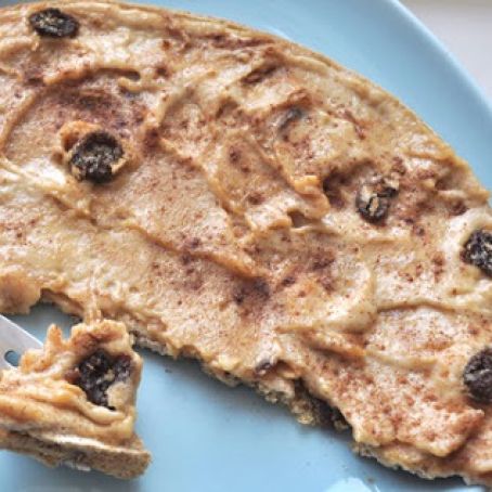 Cinnamon Raisin Breakfast Pizzert