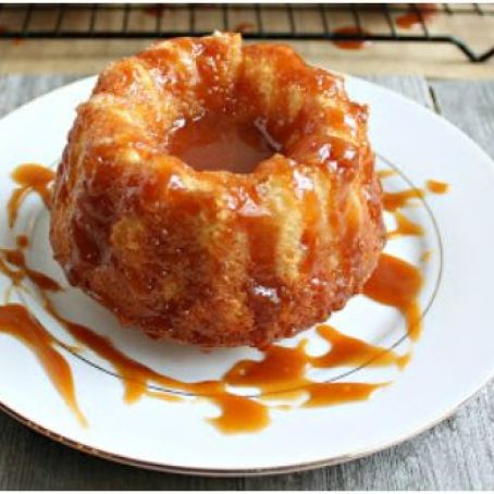 Salted Caramel Mini Apple Bundts