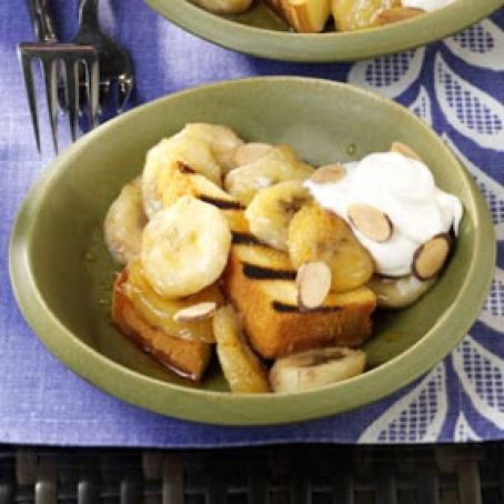 Grilled Pound Cake with Warm Amaretto Bananas