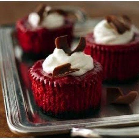 Red Velvet Cheesecake