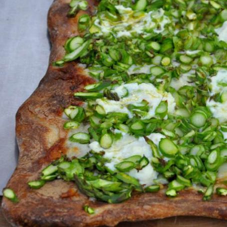 Asparagus Pizza