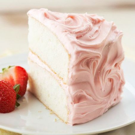 Champagne Cake with Fresh Strawberries