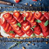 Rosé-Glazed Strawberry Tart