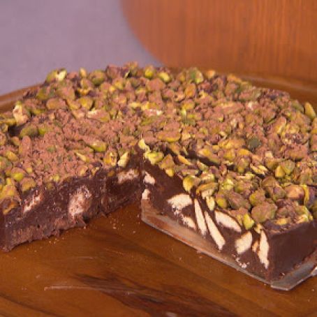 Chocolate-Pistachio-Wafer Wedge