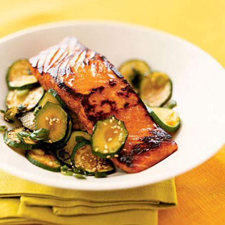 Grilled Salmon with Lemon Caper sauce