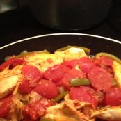 CHICKEN TOMATO SKILLET