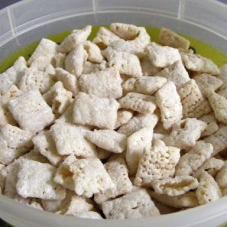 Lemon Cooler Muddy Buddies
