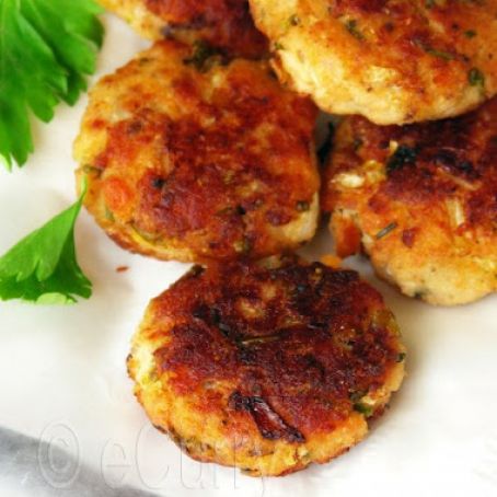 Salmon Cakes with Lemon Dill Mayonnaise