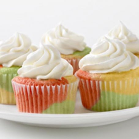 TIE-DYE FRUITY CUPCAKES