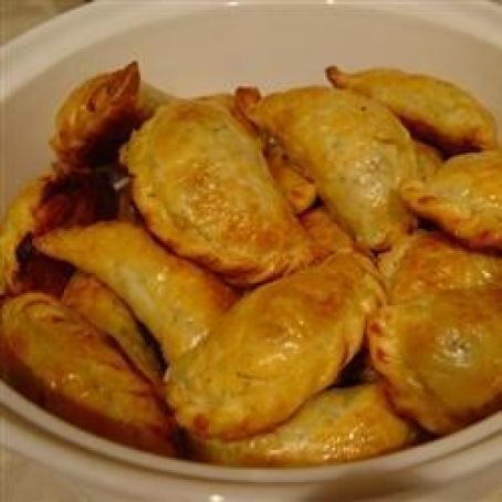 Chicken (or Beef) and Olive Empanadas
