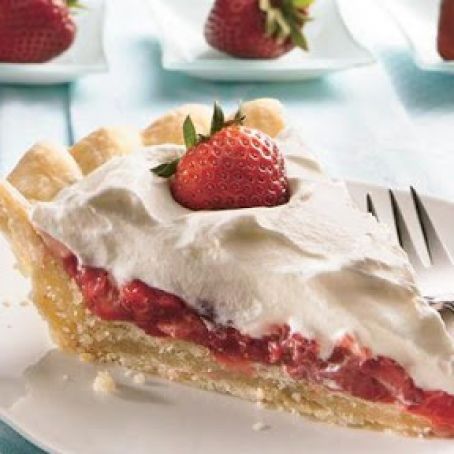 STRAWBERRY PIE WITH ALMOND STUFFED CRUST