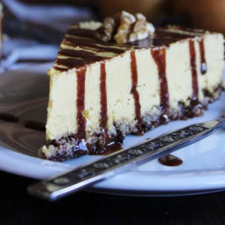 Pumpkin Cashew Cream Cake with Chocolate Sauce (Raw Vegan)